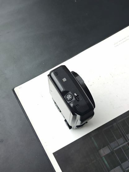 Used Canon PowerShot SX710 IS Digital Camera