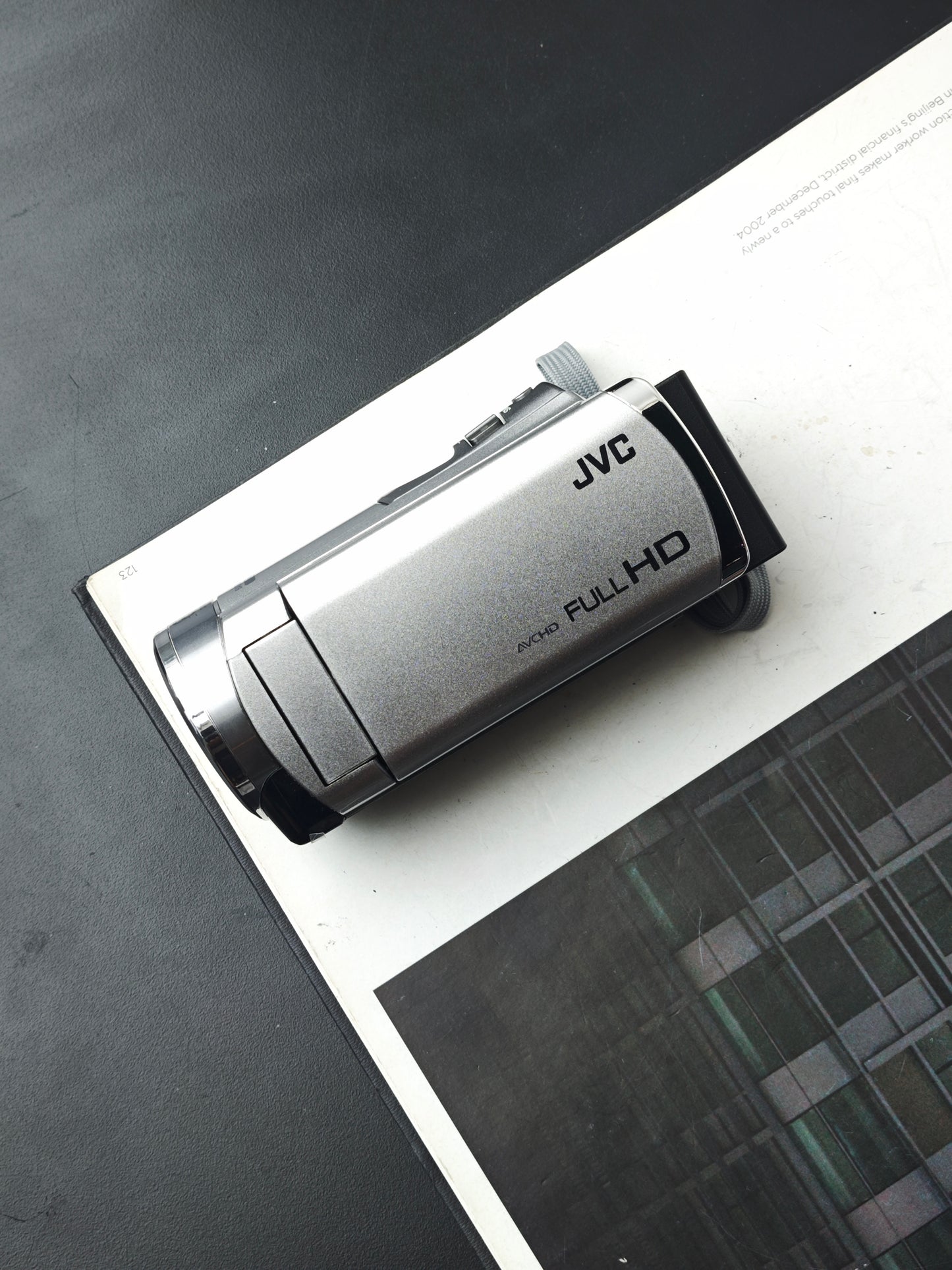 Used JVC GZ-HM199-S Camcorder