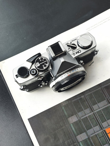 Olympus OM-2n silver body