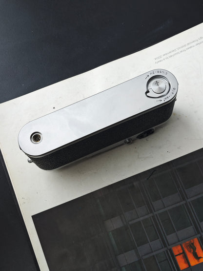 Leica IIIF with View Finder Nippon Kogaku