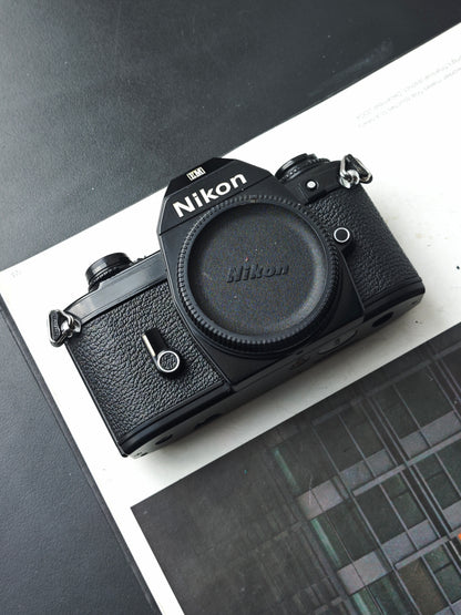 Nikon EM body