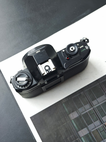 Nikon EM body