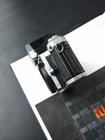 *READ* Nikon F Photomic body (Early model)