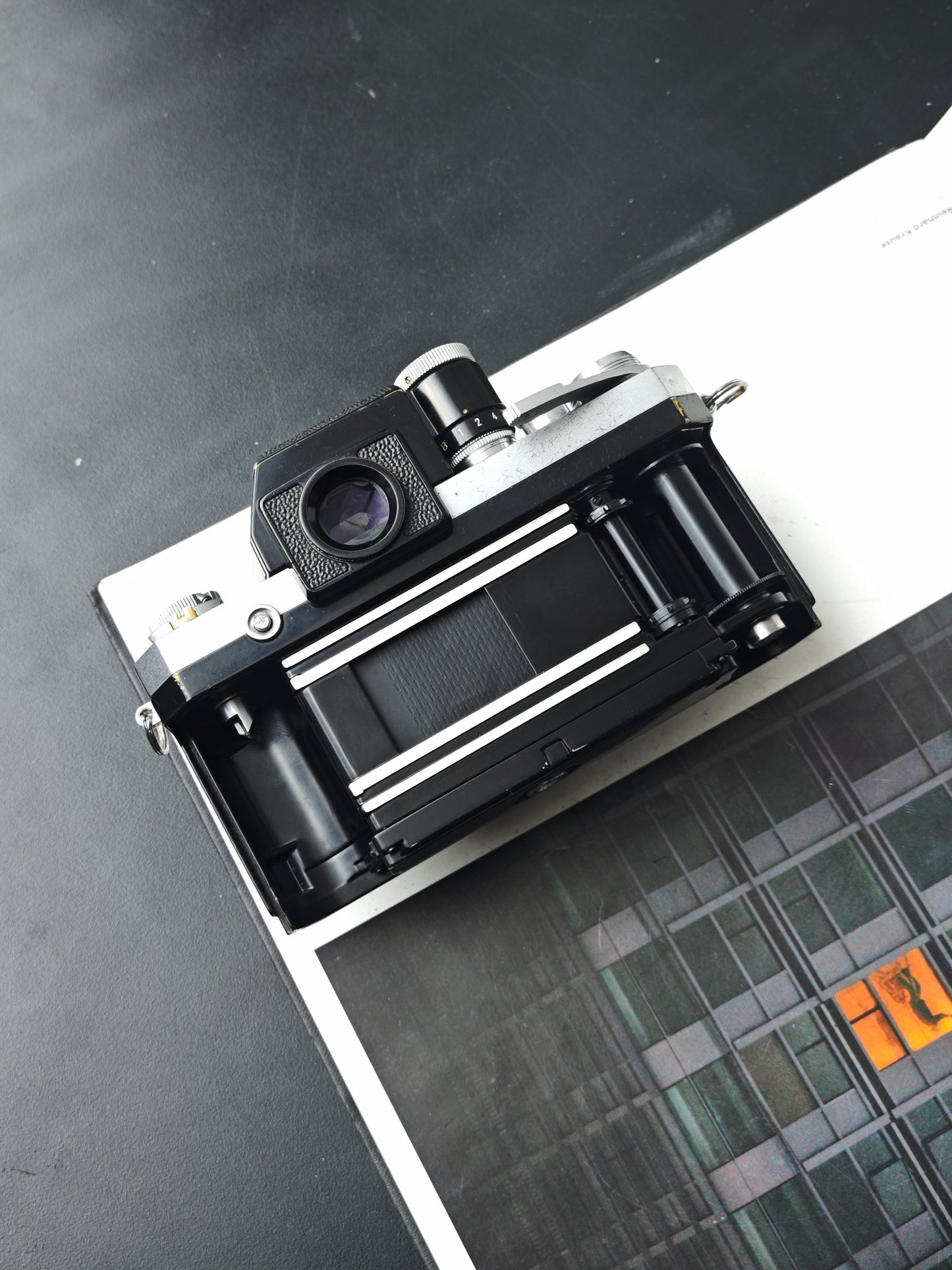*READ* Nikon F Photomic body (Early model)