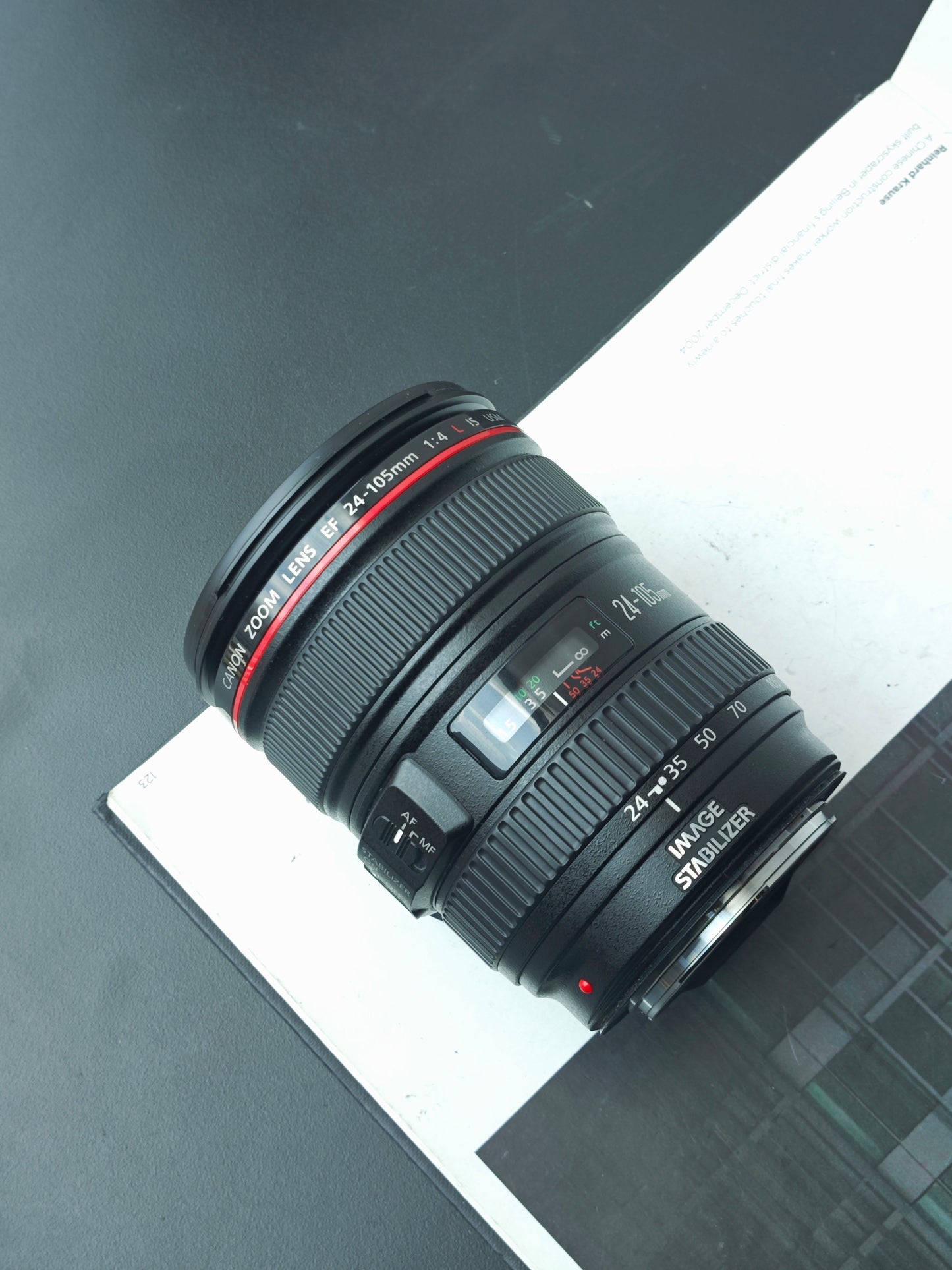 Canon Zoom Lens EF 24-105mm F4 L IS USM #6586001