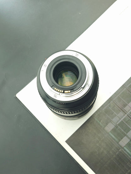 Canon Zoom Lens EF 28-70mm F2.8 L Ultrasonic #125539