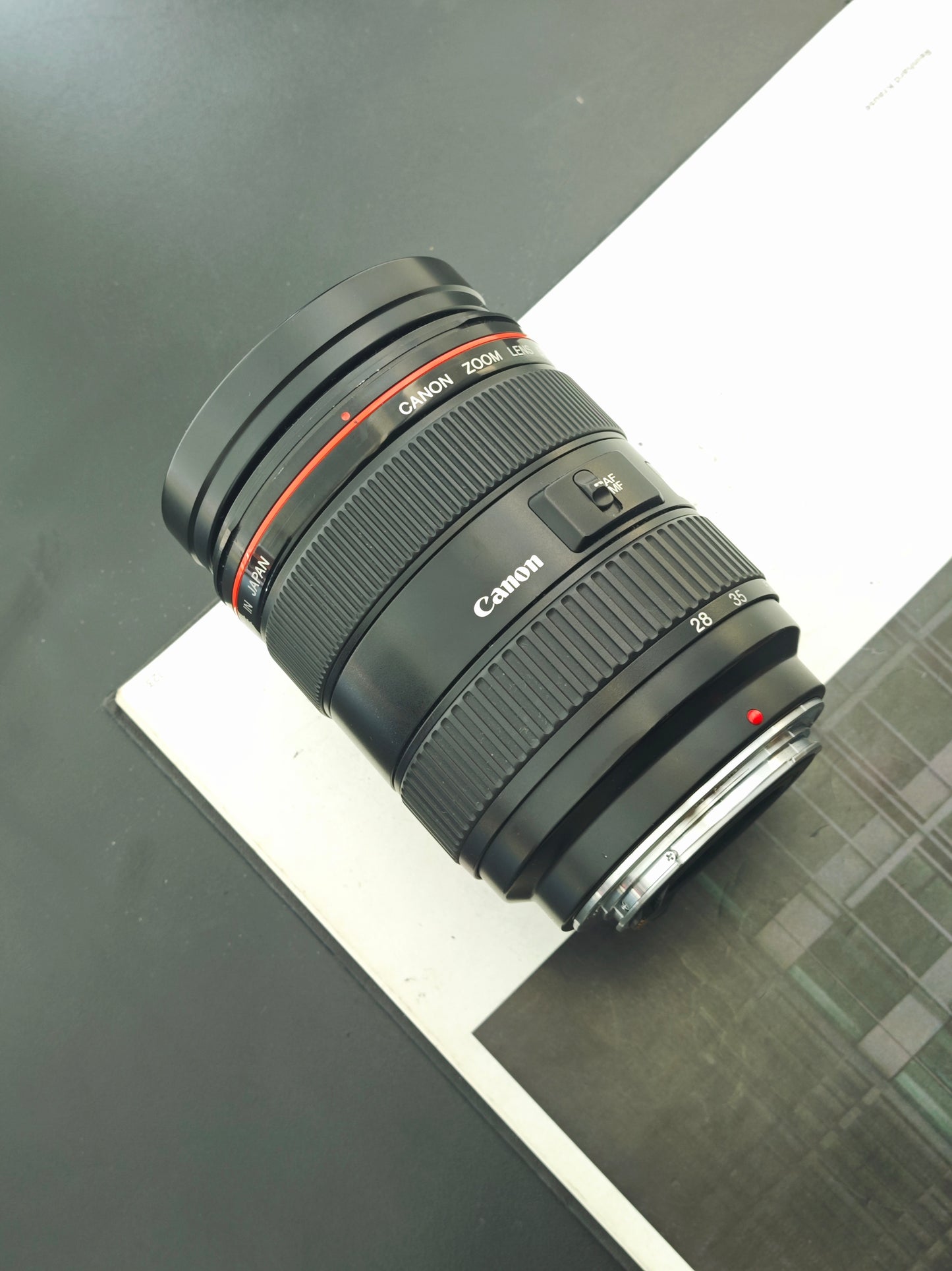 Canon Zoom Lens EF 28-70mm F2.8 L Ultrasonic #125539