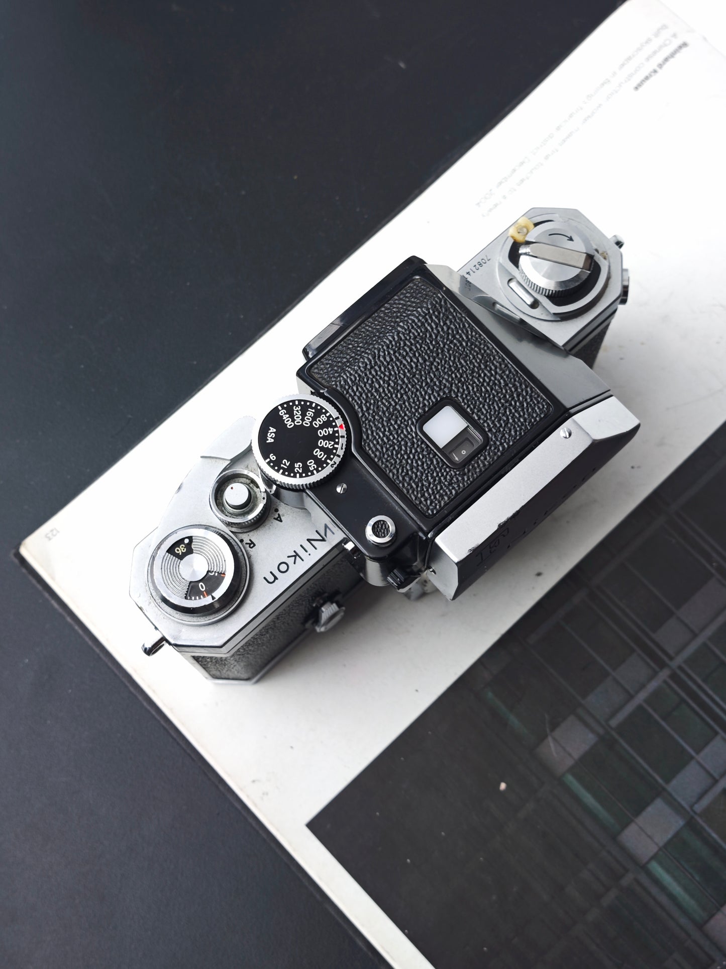 Nikon F Photomic body