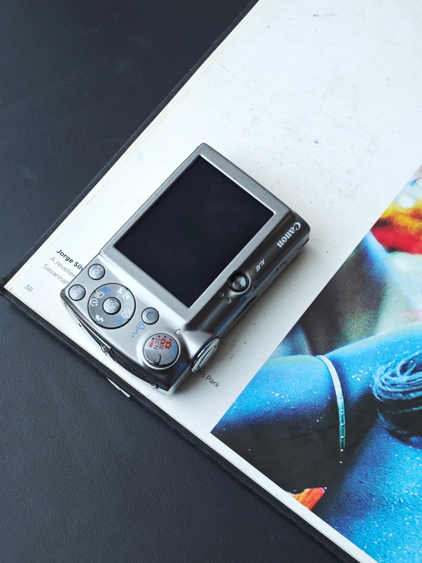 Used Canon IXY Digital 900 IS Digital Camera [with box]