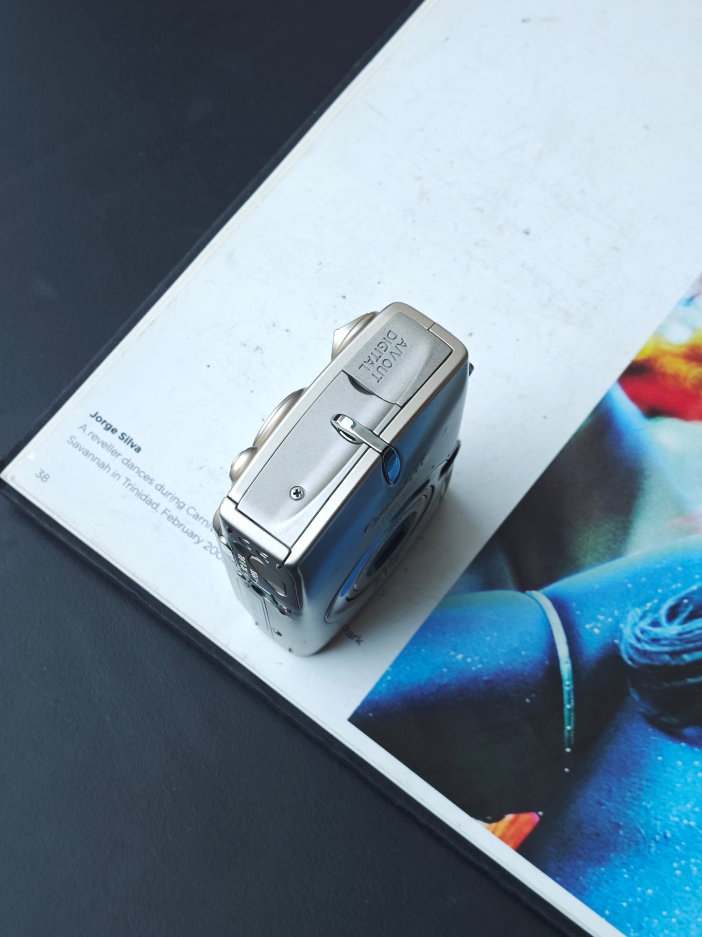 Used Canon IXY Digital 700 Digital Camera [No charger]