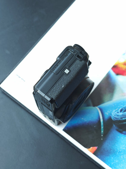 Used Nikon Coolpix A900 Digital Camera [No charger]