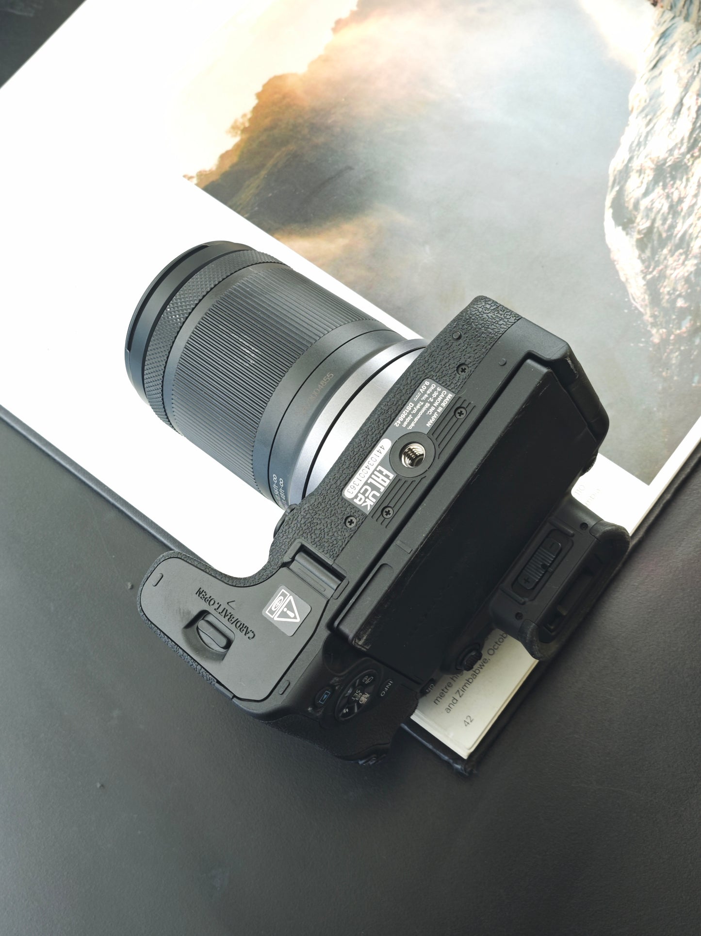 Used Canon EOS R10 with RF-S 18-150mm F3.5-6.3 IS STM Kit [with box] Shutter Count <1000