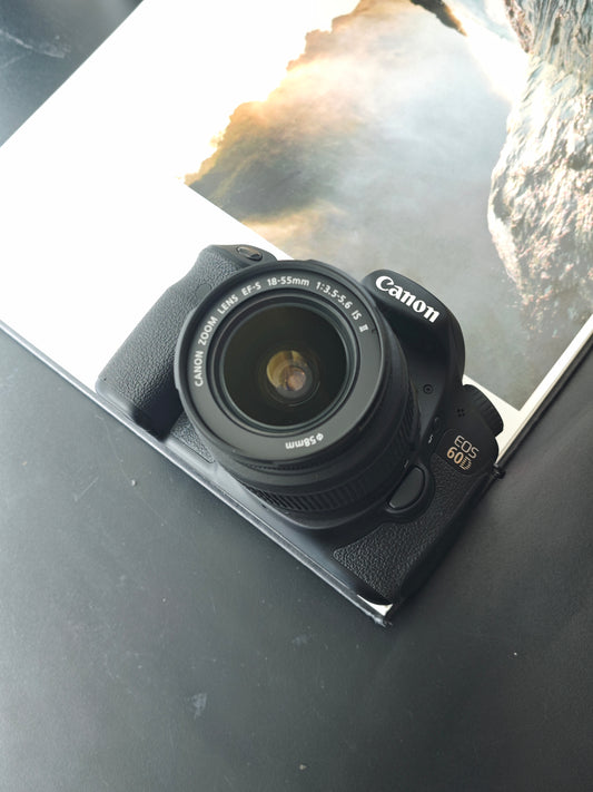 Used Canon EOS 60D with EF-S 18-55mm F3.5-5.6 IS II [with box] Shutter Count 11151