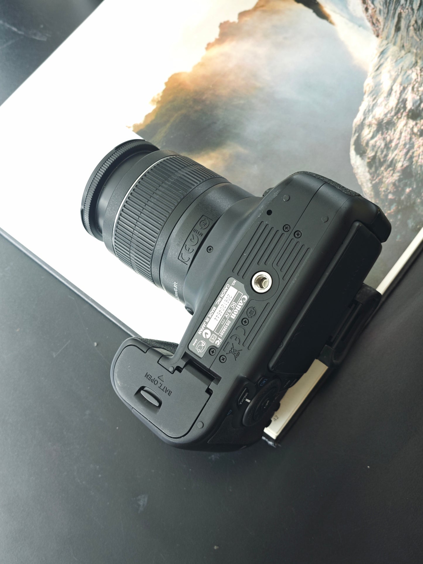 Used Canon EOS 60D with EF-S 18-55mm F3.5-5.6 IS II [with box] Shutter Count 11151