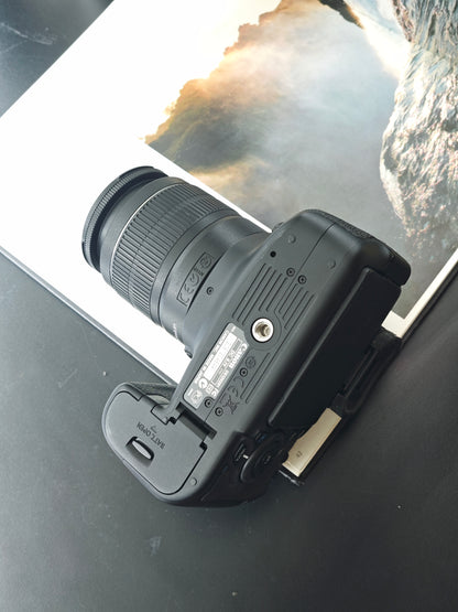 Used Canon EOS 60D with EF-S 18-55mm F3.5-5.6 IS II [with box] Shutter Count 11151