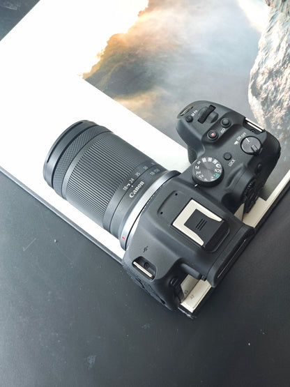 Used Canon EOS R7 with RF-S 18-150mm F3.5-6.3 IS STM [with box] Shutter Count <1000