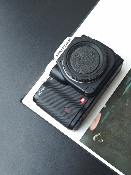 Used Pentax K-01 body Digital Camera [No charger]