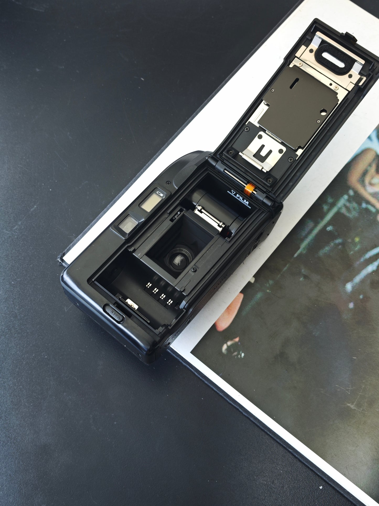 Canon Autoboy 3 Quartz Date #3228915