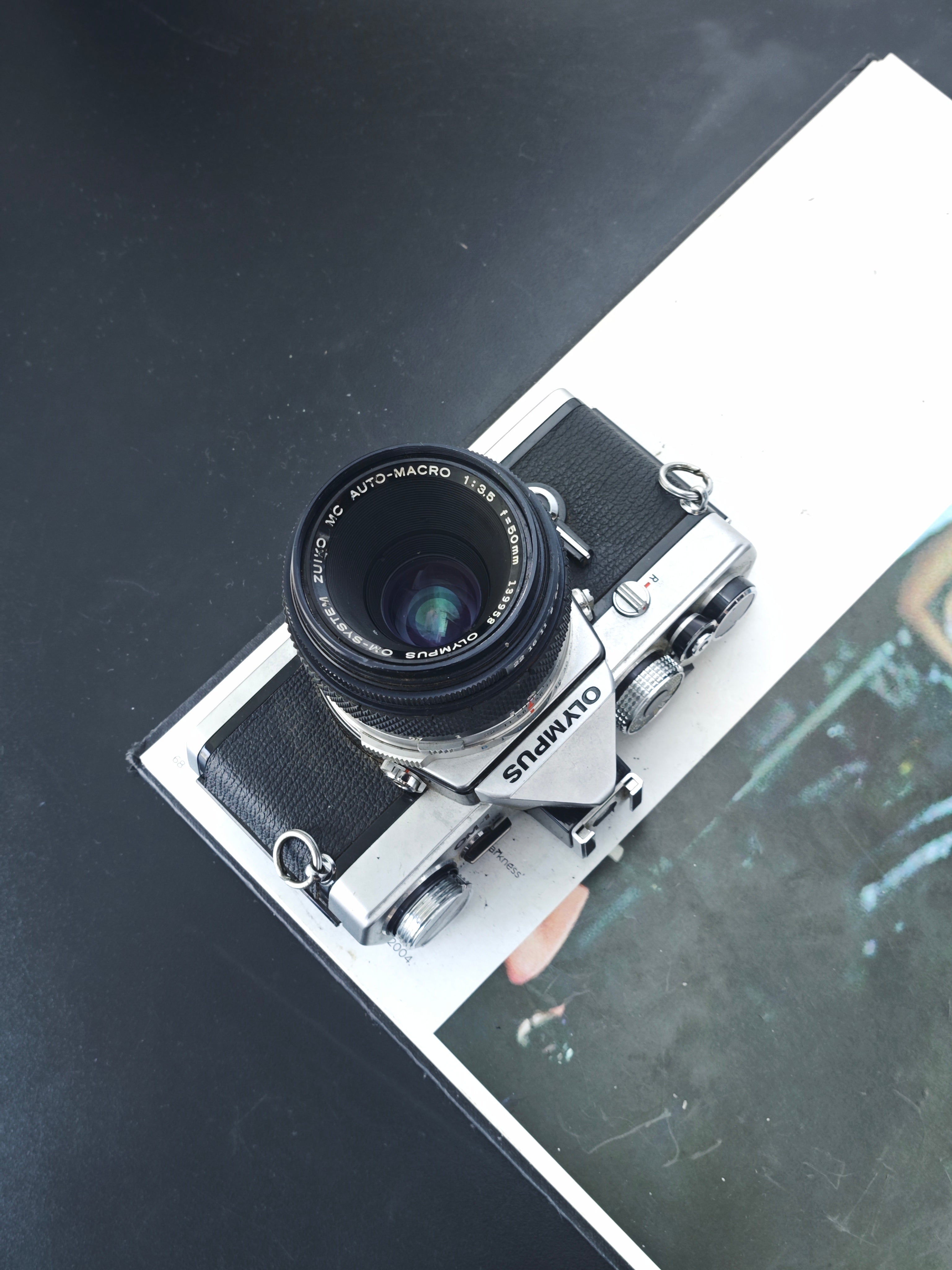 Olympus OM-1 with OM-System Zuiko MC Auto-Macro 50mm F3.5 – UNIT