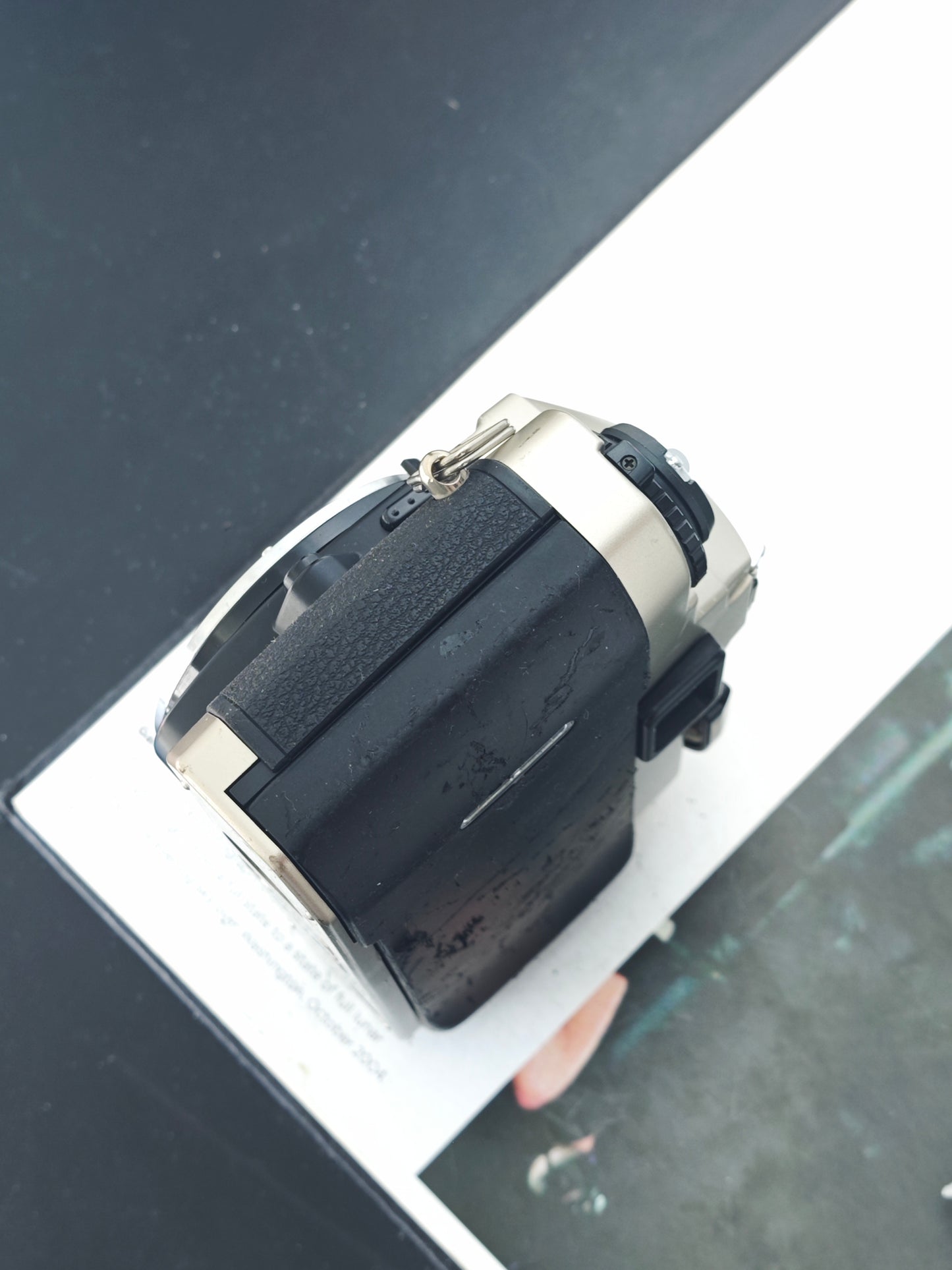 Nikon FE10 body