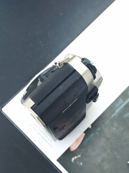 Nikon FE10 body