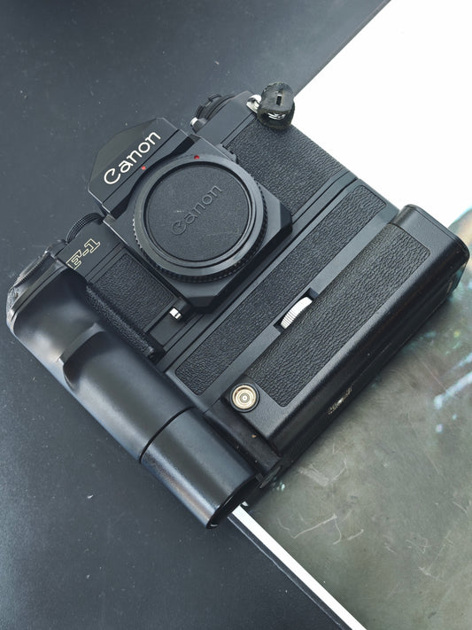 *READ* Canon New F-1 with AE Motor Drive FN
