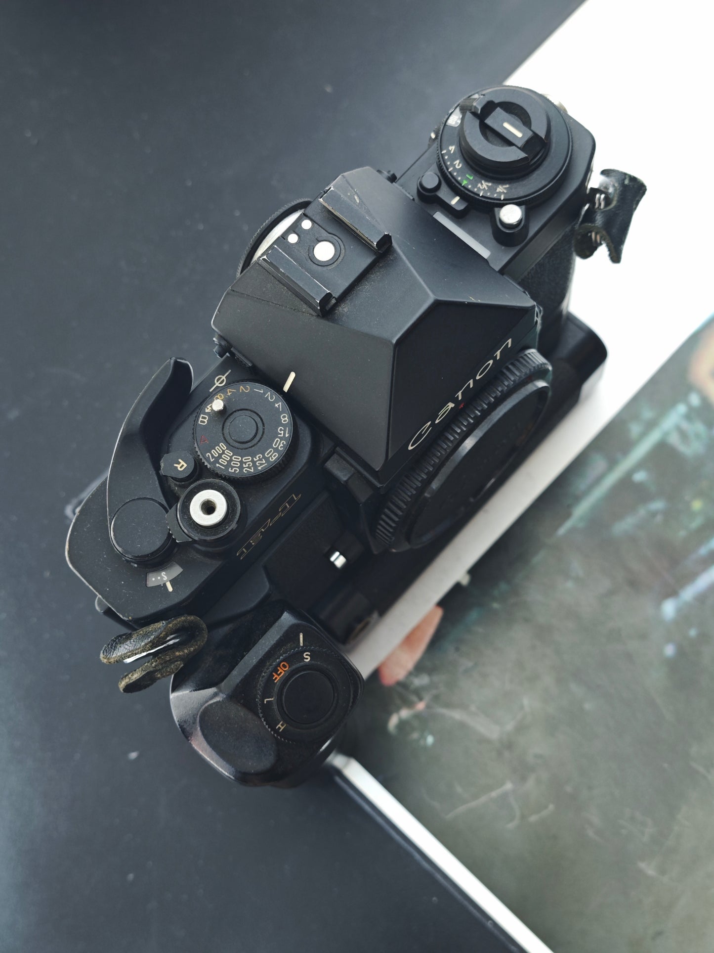 *READ* Canon New F-1 with AE Motor Drive FN