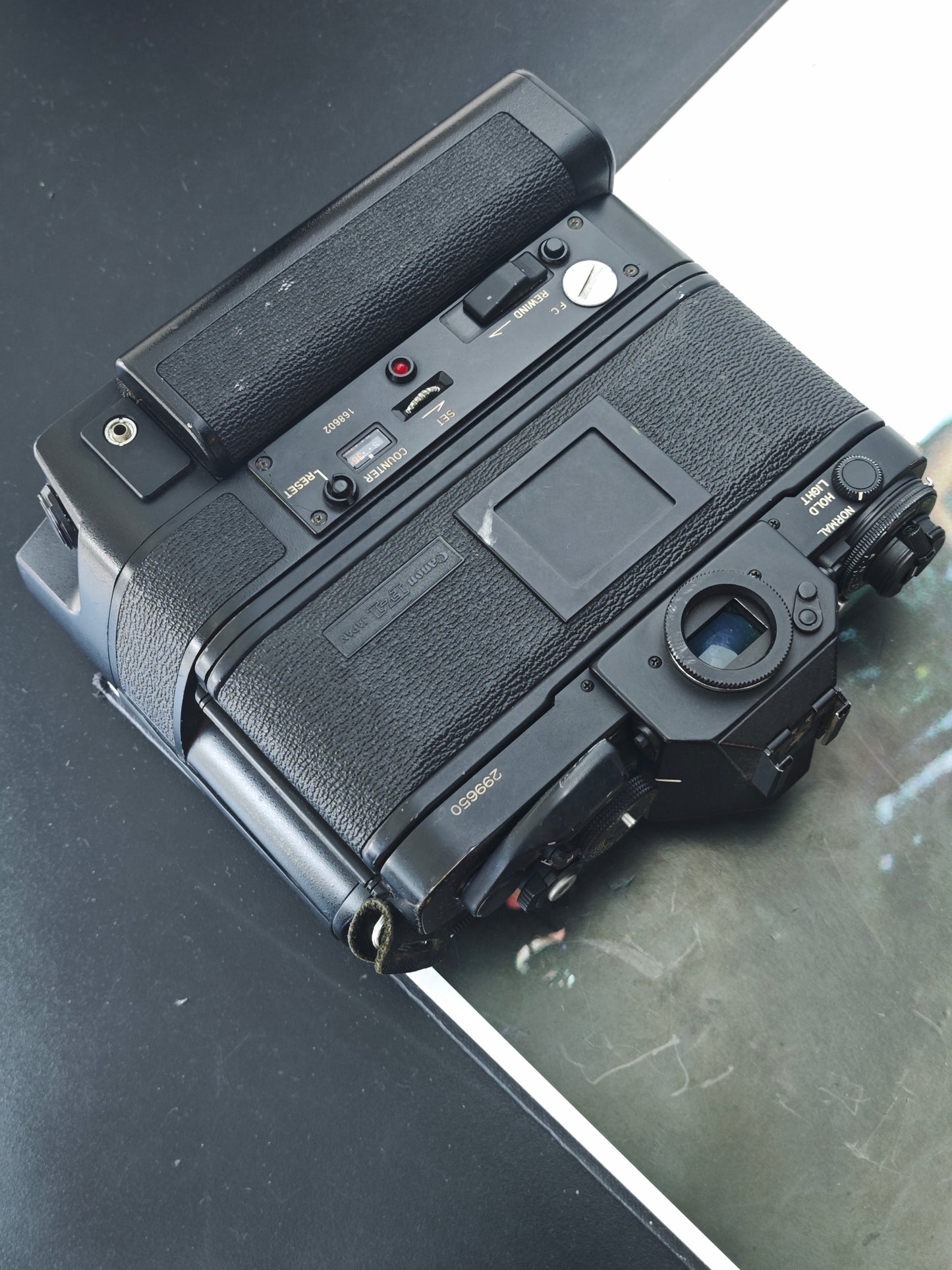 *READ* Canon New F-1 with AE Motor Drive FN