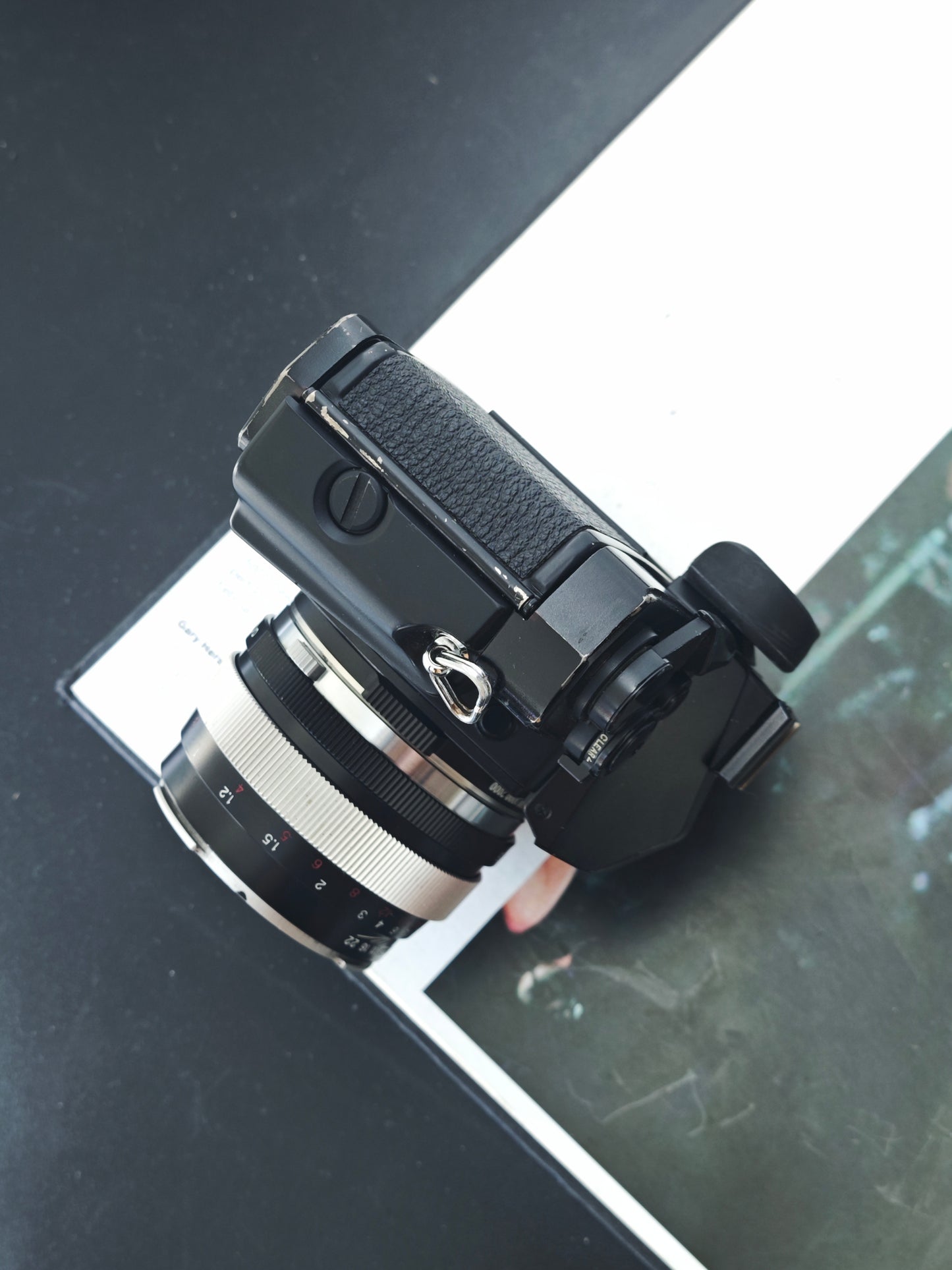 Olympus OM-4 Ti black with Voigtlander Color-Heliar 75mm F2.5 SL