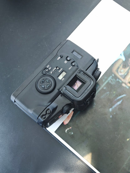 Canon EOS 7 body