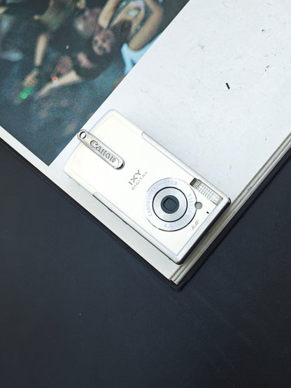 Used Canon IXY Digital L1 white Digital Camera
