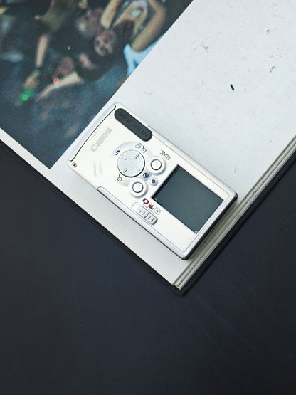 Used Canon IXY Digital L1 white Digital Camera