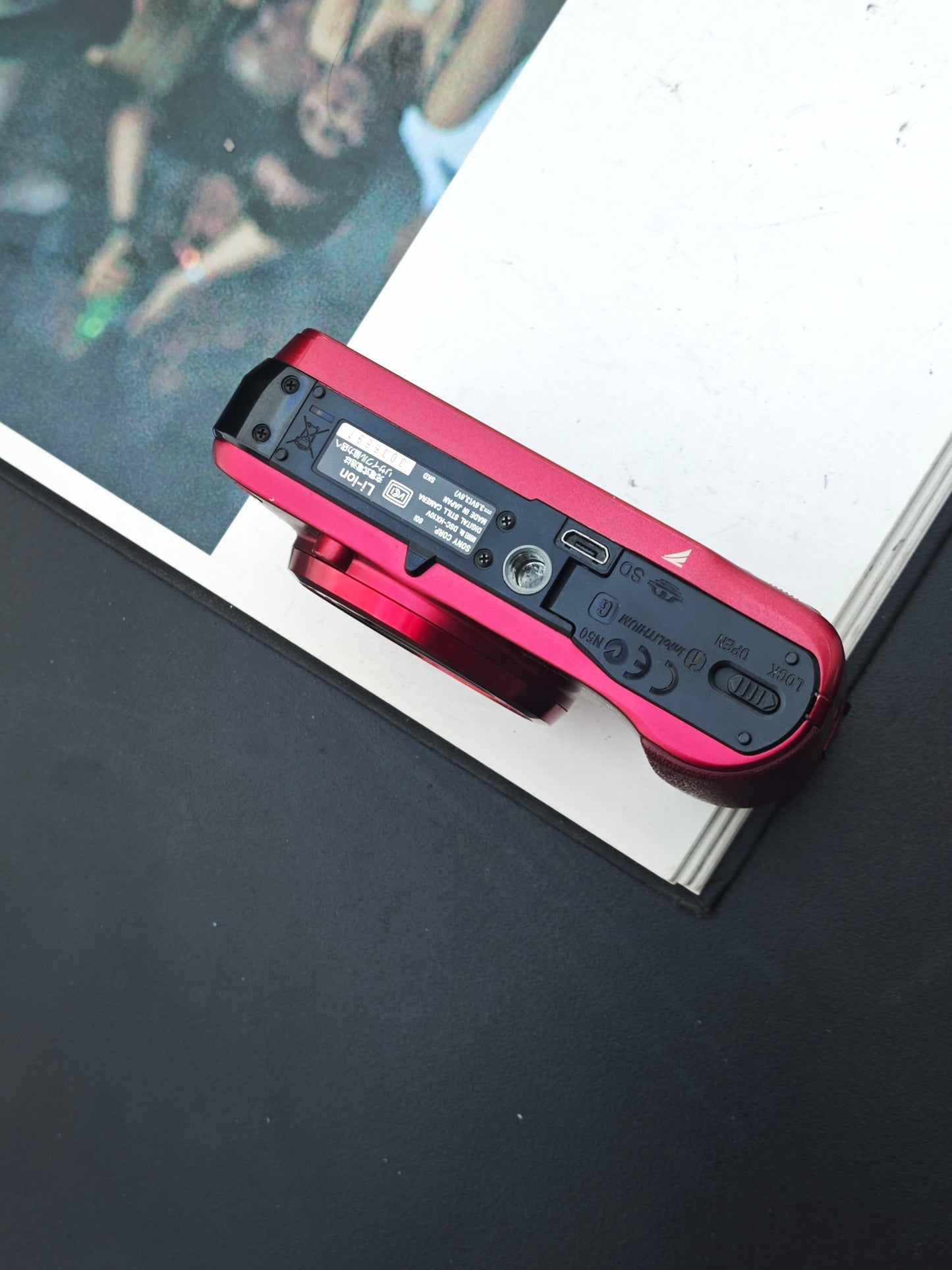 *READ* Used Sony Cyber-shot DSC-HX10V red Digital Camera [JPN only, No charger]