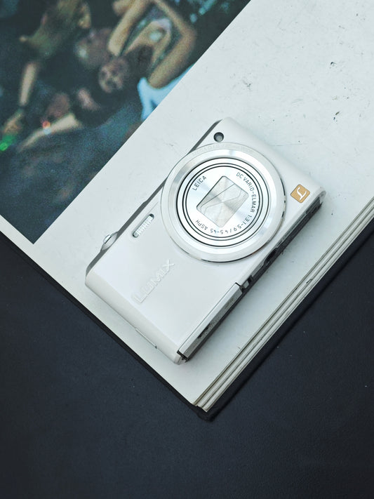 Used Panasonic Lumix DMC-SZ3 white Digital Camera [JPN only, No charger]