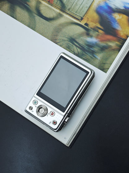 Used Casio EXILIM EX-ZS100 Digital Camera