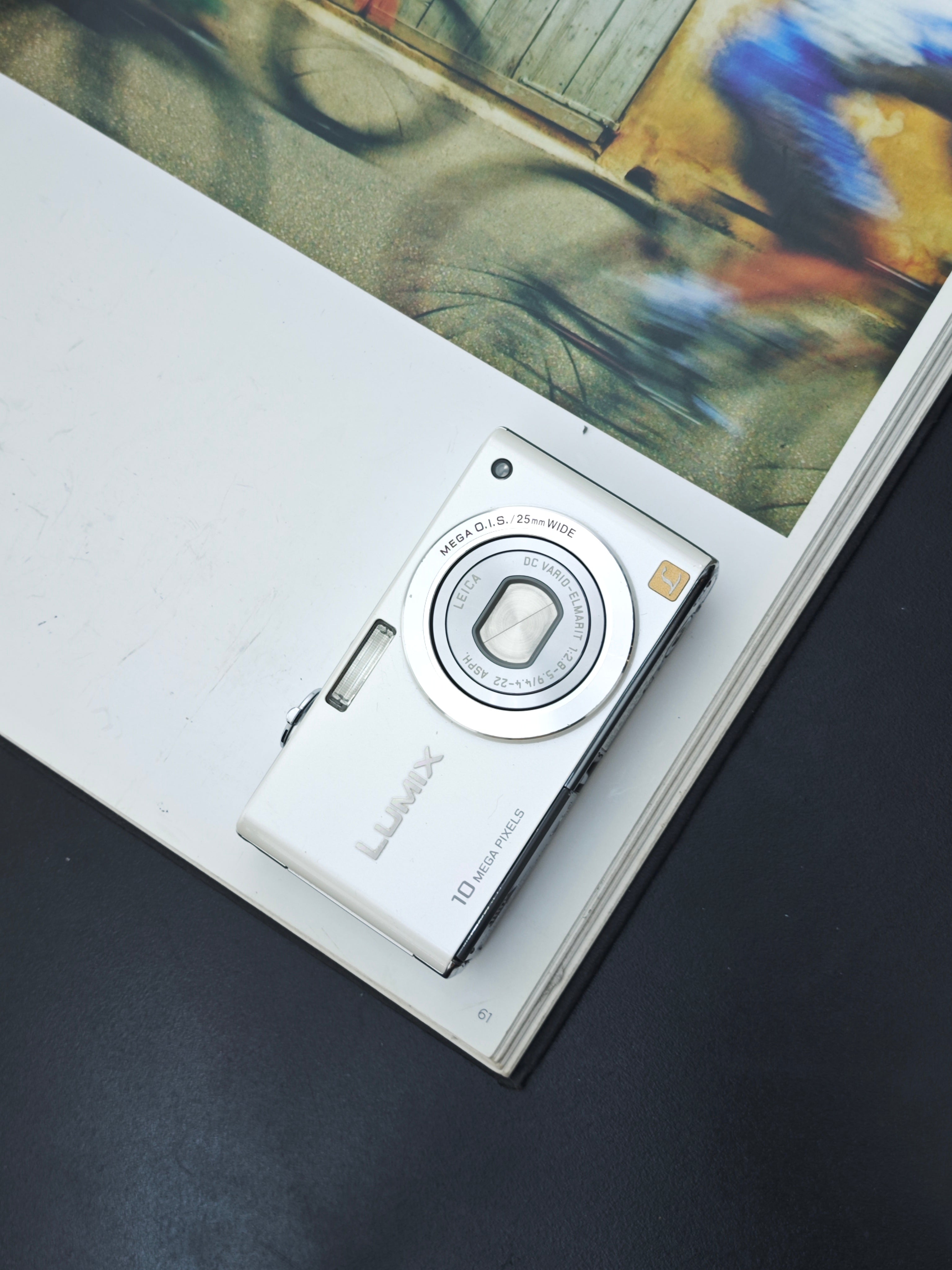 Panasonic LUMIX DMC-FX37 ホワイト Digital Camera Camera 【公式通販】