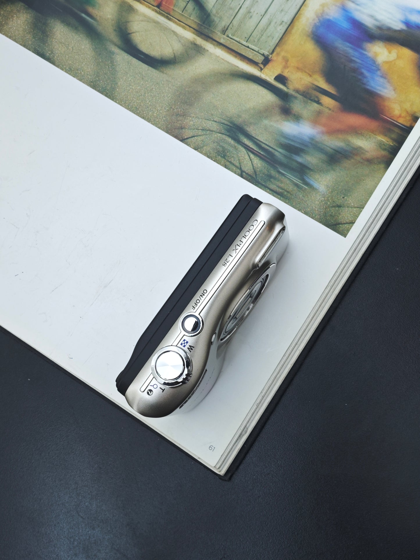Used Nikon Coolpix L28 silver Digital Camera [with box]