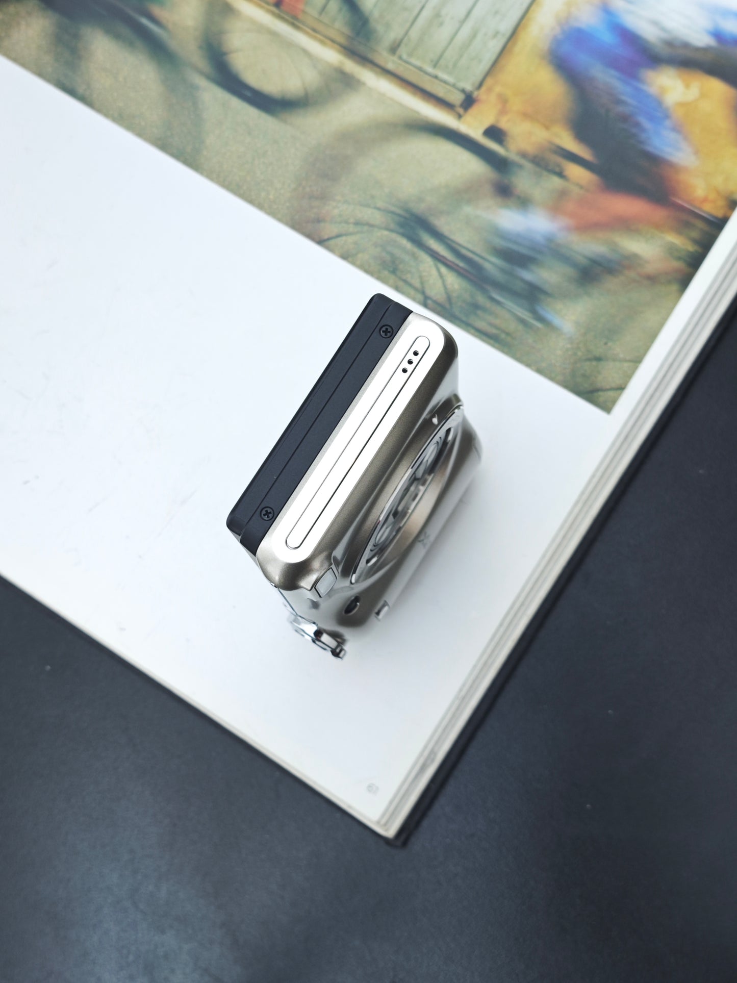 Used Nikon Coolpix L28 silver Digital Camera [with box]