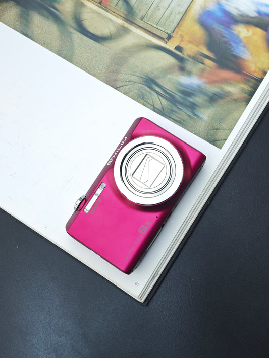 Used Casio EXILIM EX-Z3000 magenta Digital Camera [No charger]