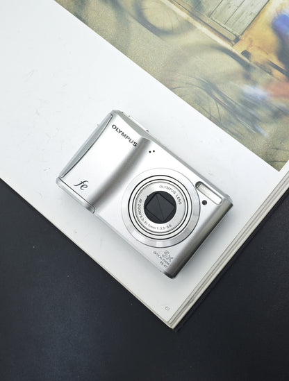 Used Olympus FE-47 Digital Camera