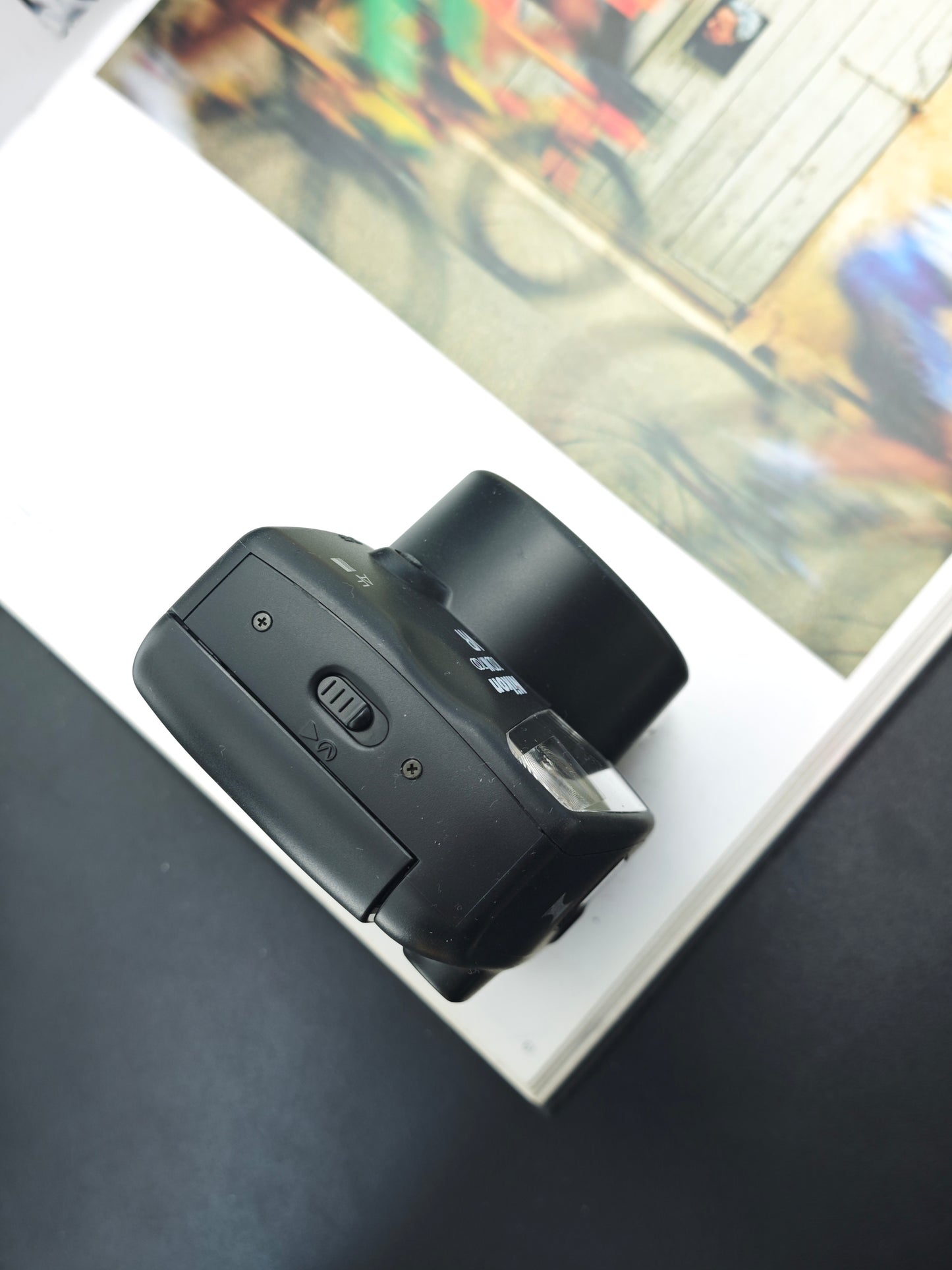 Nikon Zoom 700 VR QD