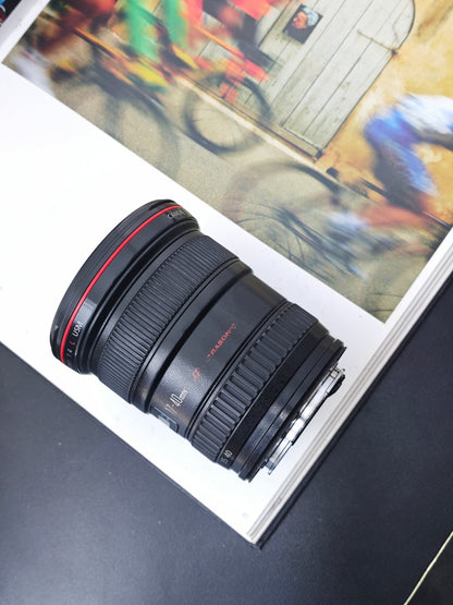 *READ* Canon Zoom Lens EF 17-40mm F4 L USM