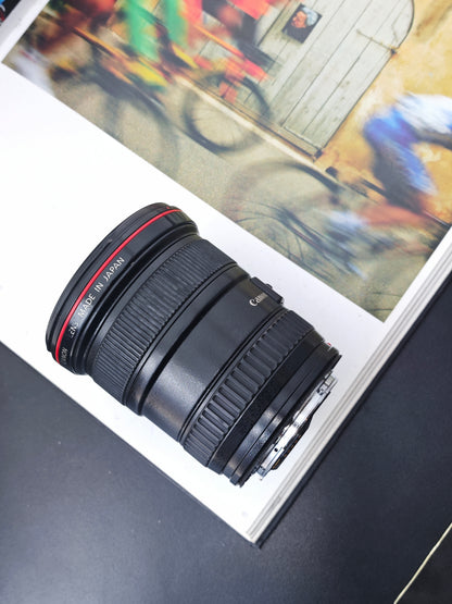 *READ* Canon Zoom Lens EF 17-40mm F4 L USM