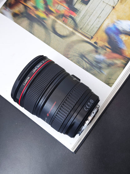 Canon Zoom Lens EF 24-105mm F4 L IS USM #4950788
