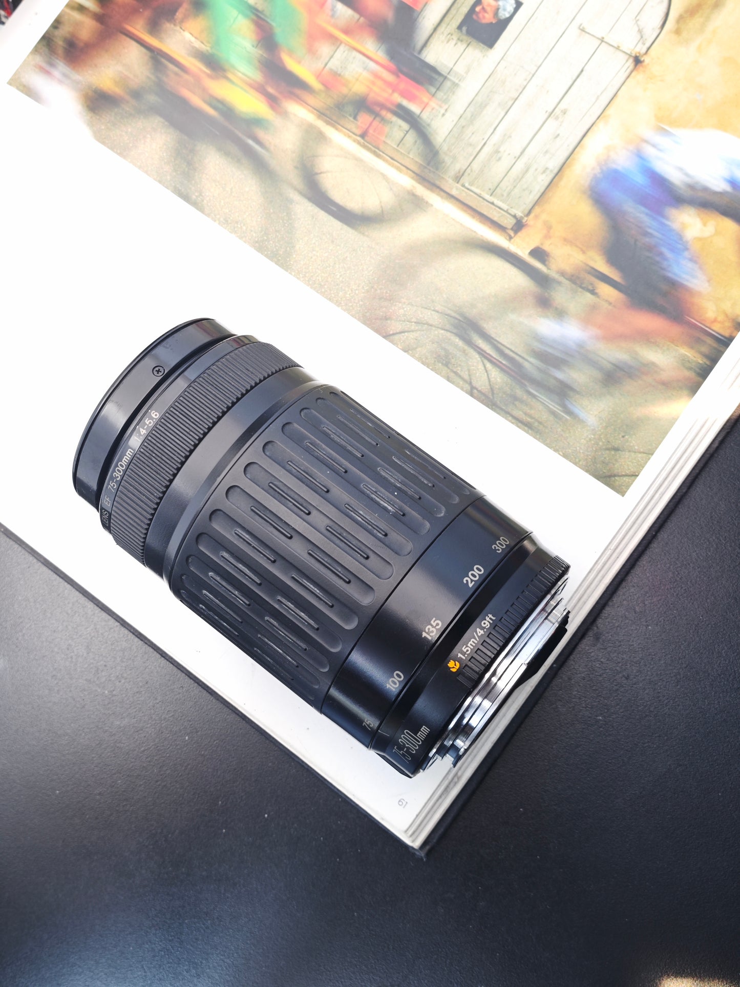 Canon Zoom Lens EF 75-300mm F4-5.6 (No IS)