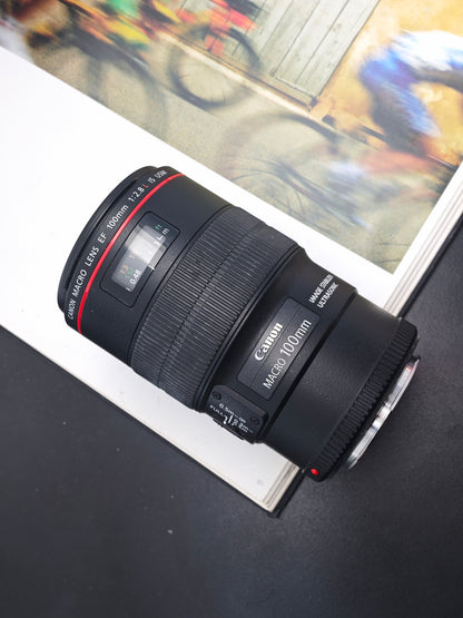 Canon Macro Lens EF 100mm F2.8 L IS USM
