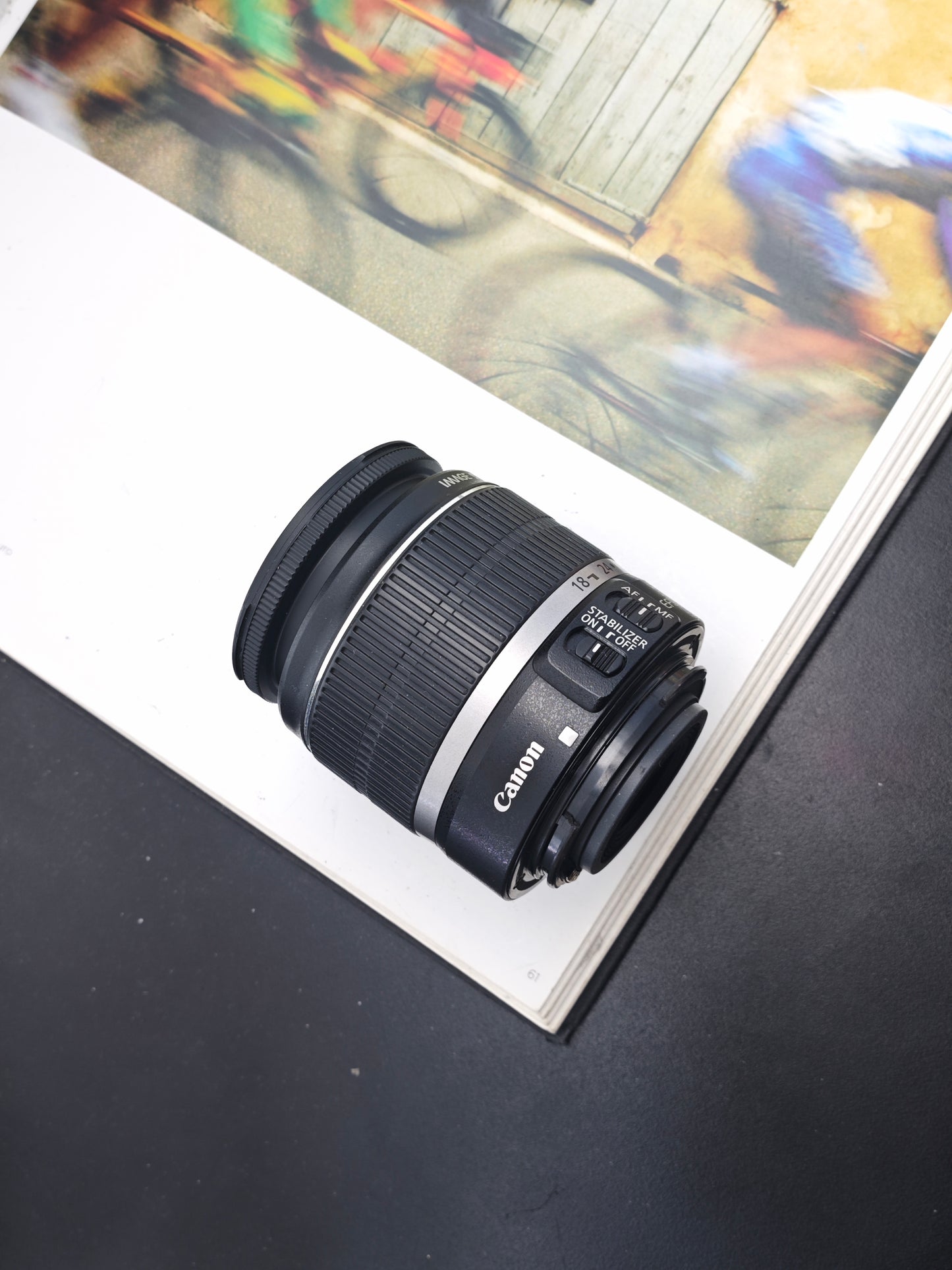 Canon Zoom Lens EF-S 18-55mm F3.5-5.6 IS