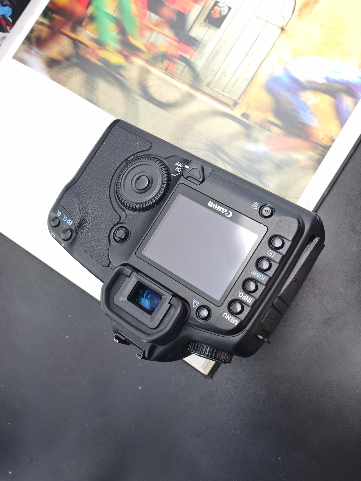 Used Canon EOS 5D Digital Camera [No charger]