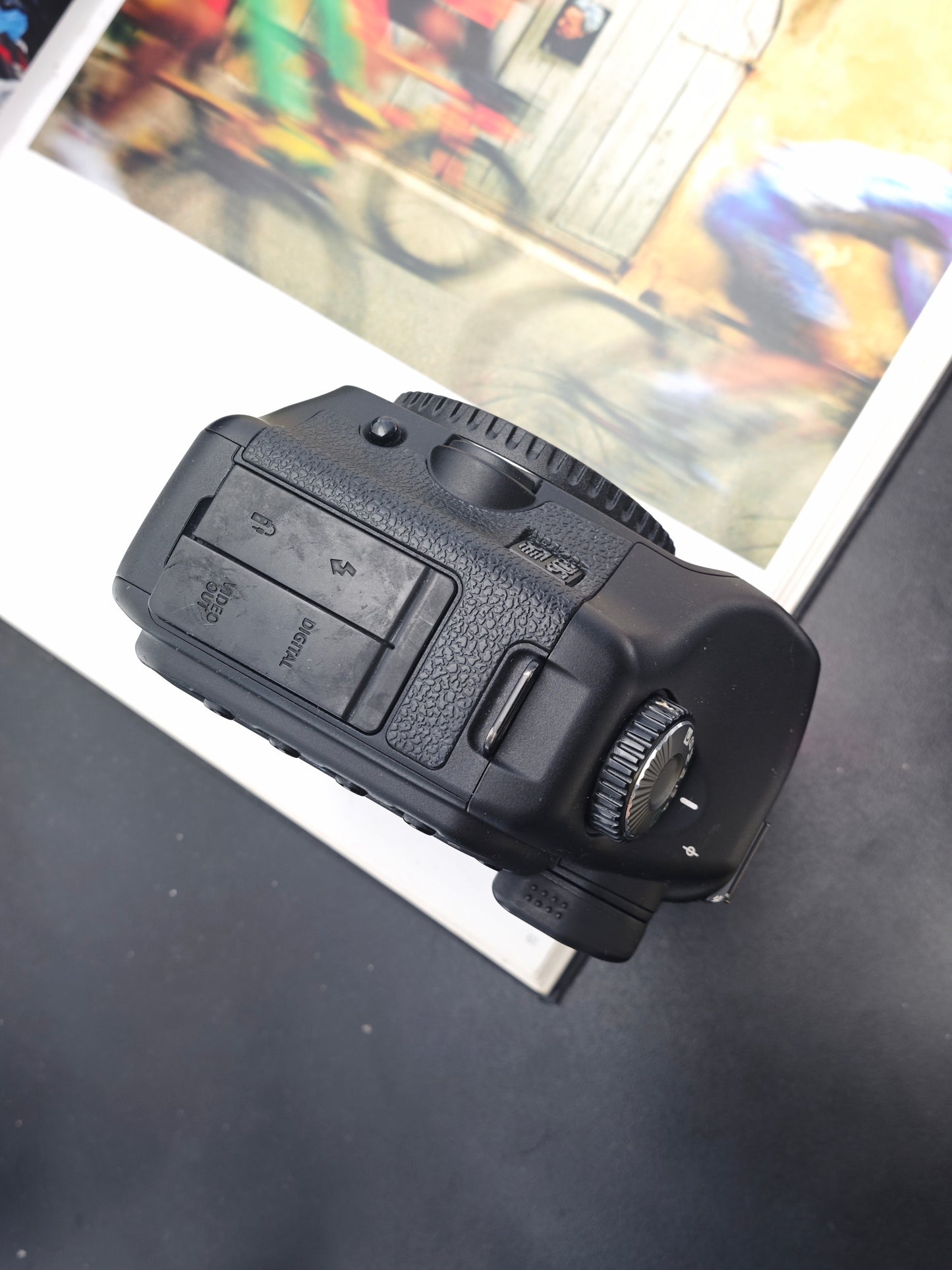 Used Canon EOS 5D Digital Camera [No charger]