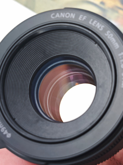 Canon EF 50mm F1.8 STM